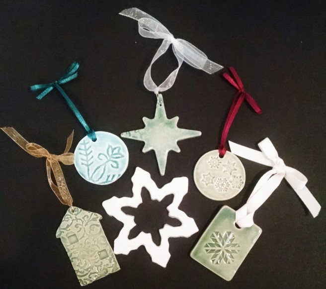 Make your own personalized Christmas ornaments at a fun workshop taught by Wenaha Gallery artist Caprice Scott